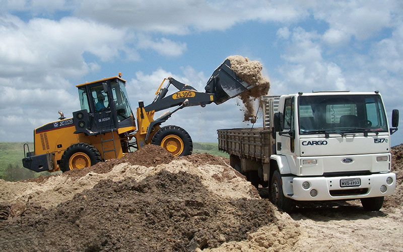 XCMG loaders in Zimbabwe munic...